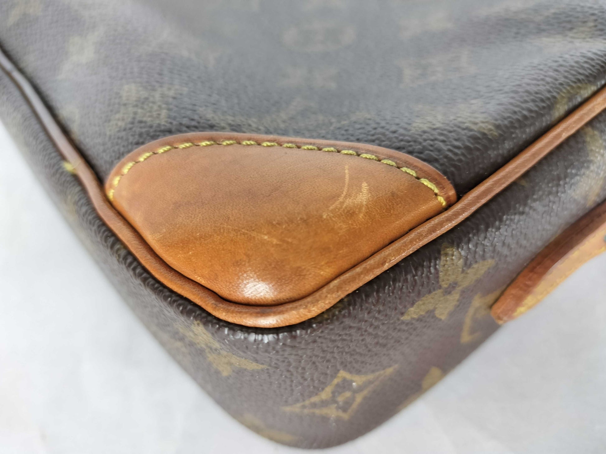 LOUIS VUITTON Monogram Trocadero Shoulder Bag