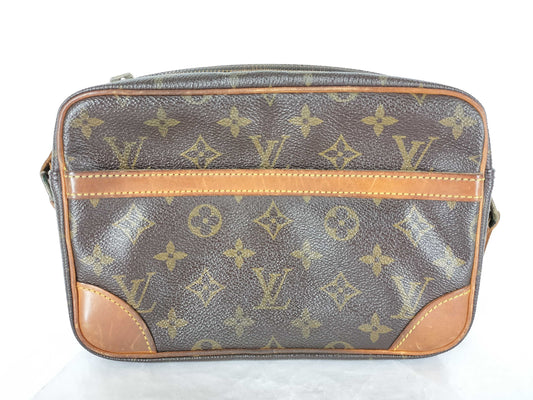 LOUIS VUITTON Monogram Trocadero Shoulder Bag