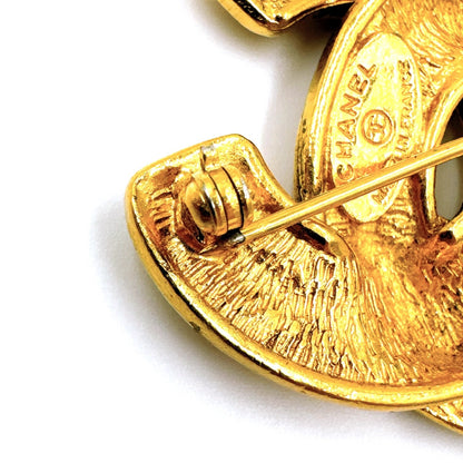 CHANEL Coco Mark Matelasse Gold Vintage 1159 Brooch
