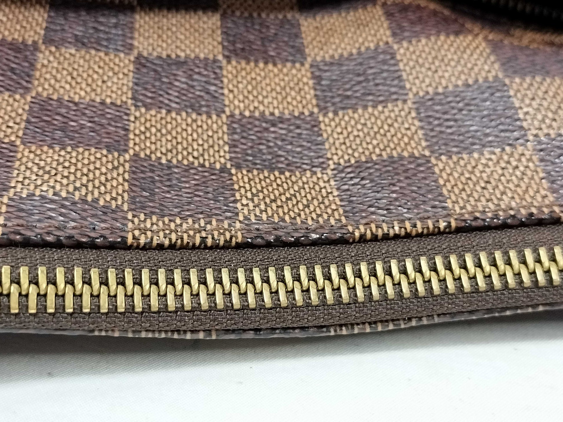 LOUIS VUITTON N42250 Damier Bloomsbury GM N42250 DU0131 Brown Shoulder Bag