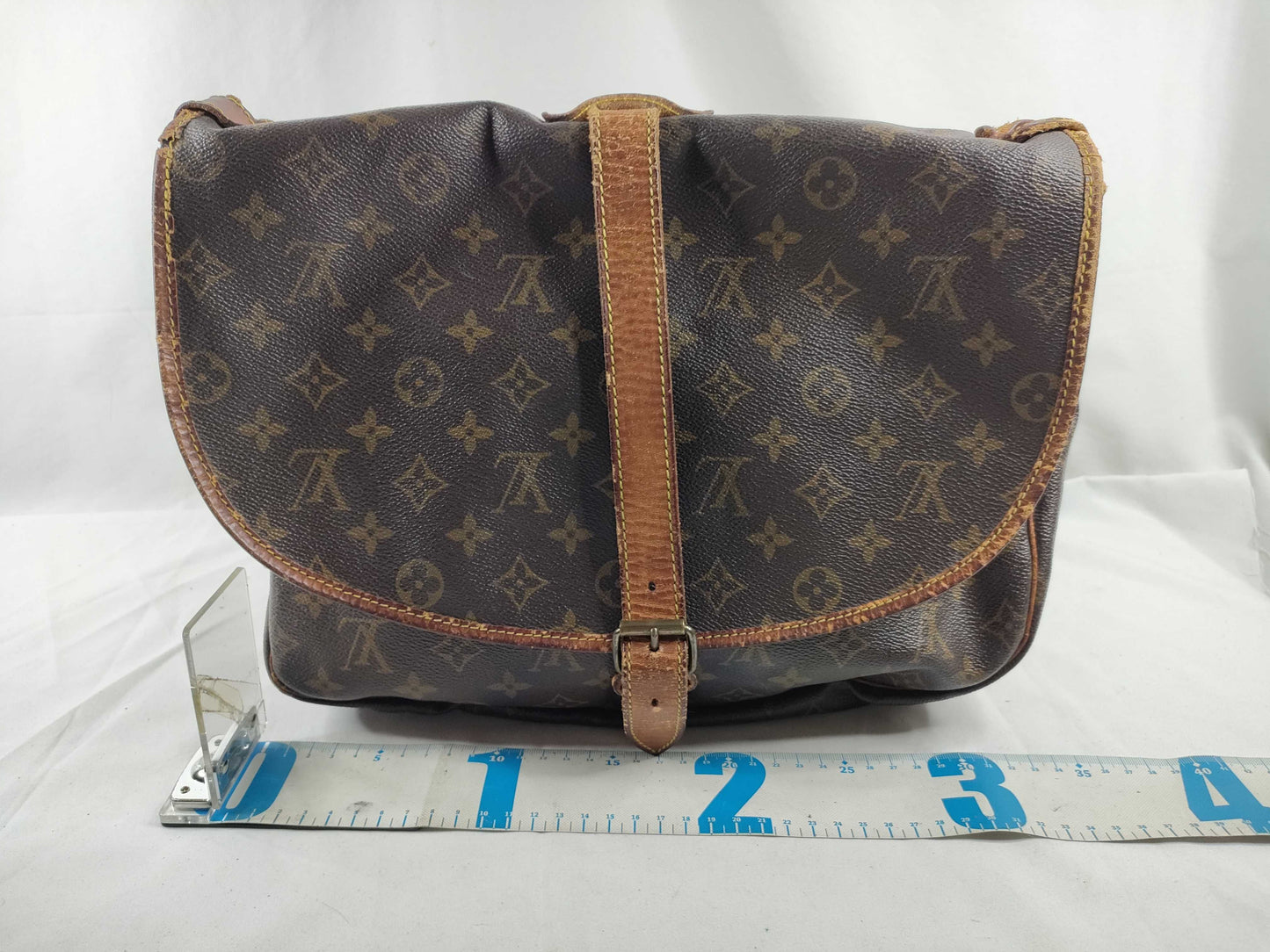 LOUIS VUITTON M42254 Monogram Saumur 35 Shoulder Bag