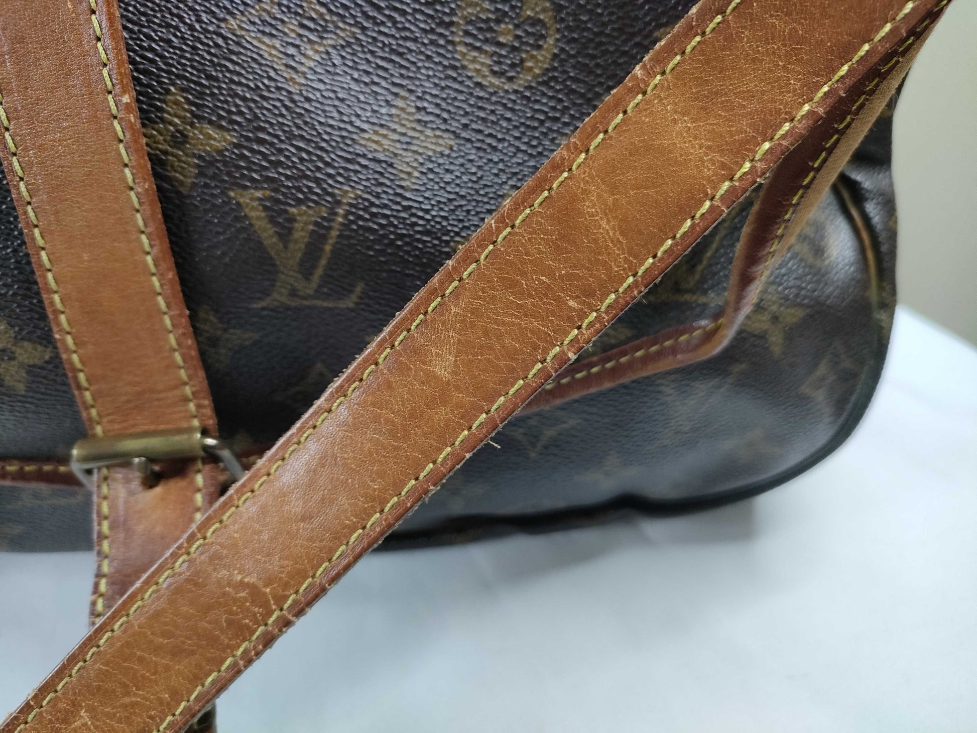 LOUIS VUITTON M42254 Monogram Saumur 35 Shoulder Bag