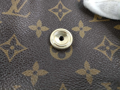 LOUIS VUITTON M51243 Monogram Saint-Cloud MM Shoulder Bag