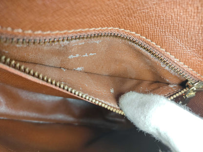 LOUIS VUITTON M51243 Monogram Saint-Cloud MM Shoulder Bag