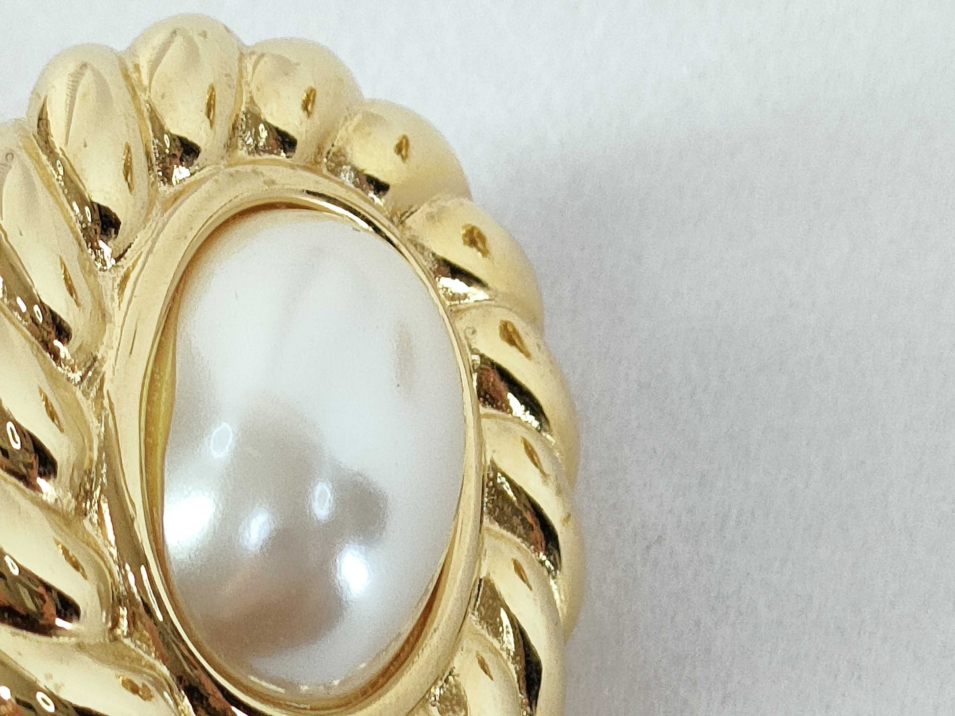 Dior Gold/Pearl-Effect Earrings