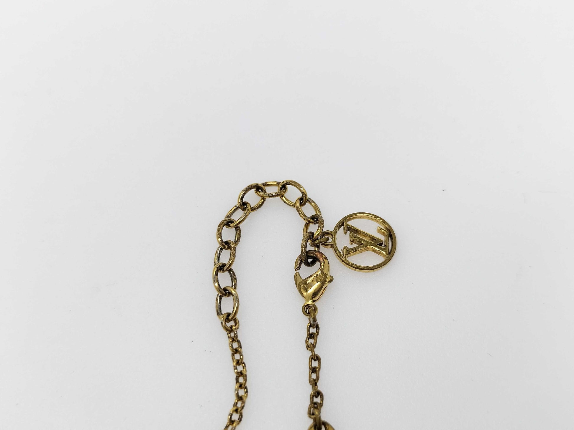 LOUIS VUITTON M00587 LOUIS VUITTON Gold Rhinestone LV Logo Bracelet Bracelet/Bangle