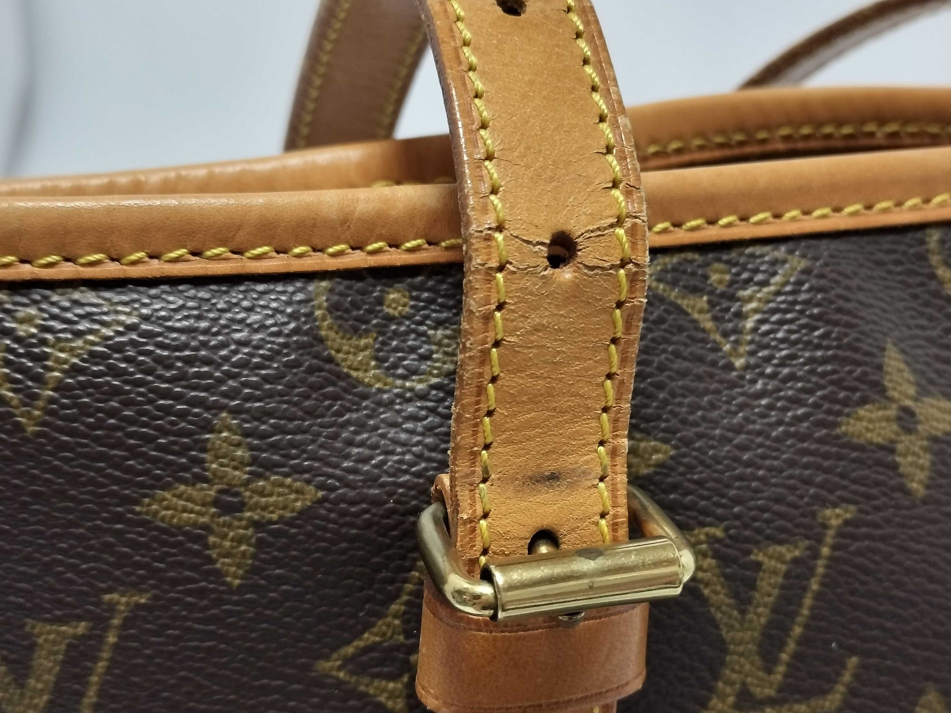 LOUIS VUITTON M42238 Monogram LV Bucket DK4161 Shoulder Bag