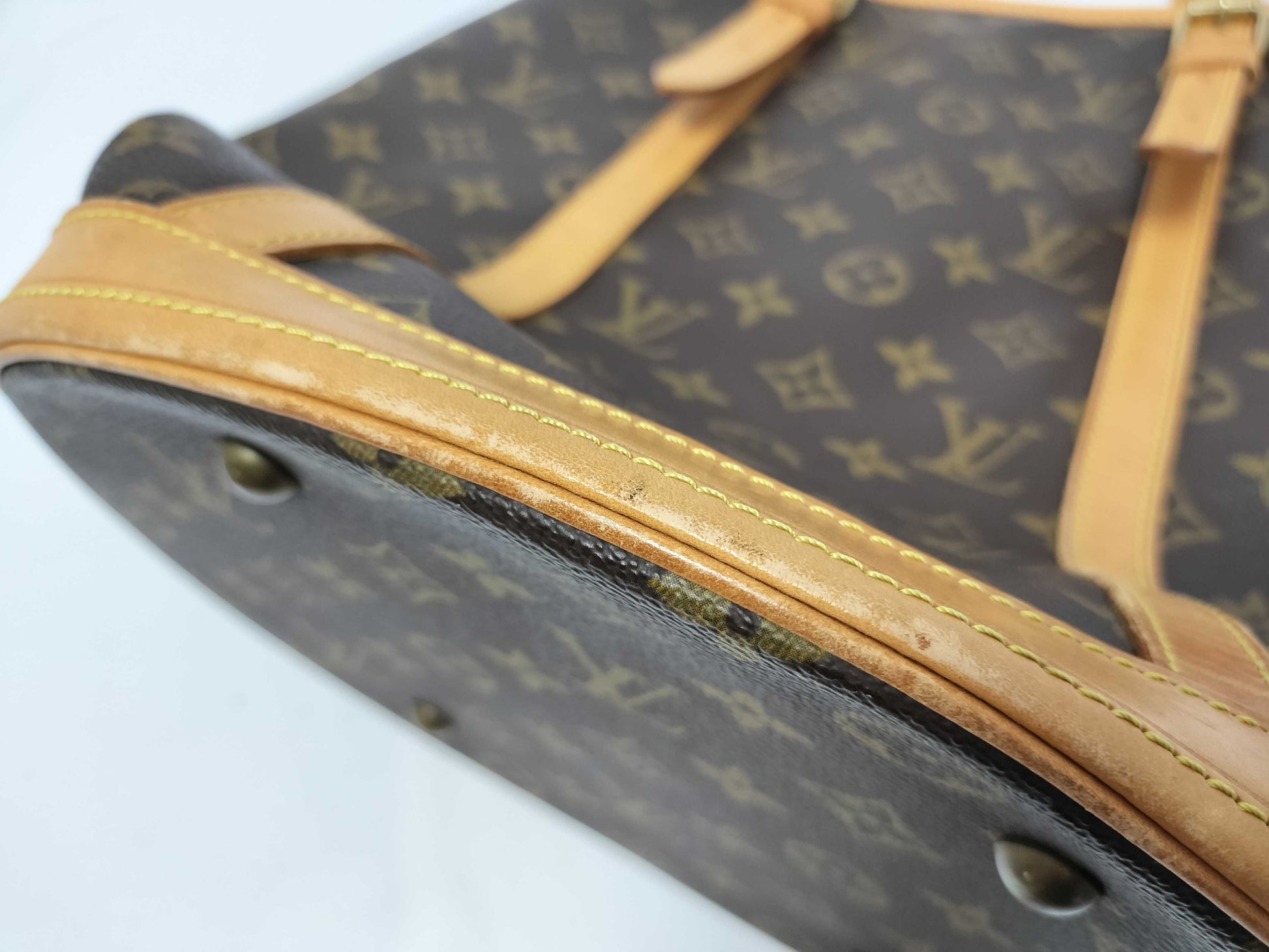 LOUIS VUITTON M42238 Monogram LV Bucket DK4161 Shoulder Bag