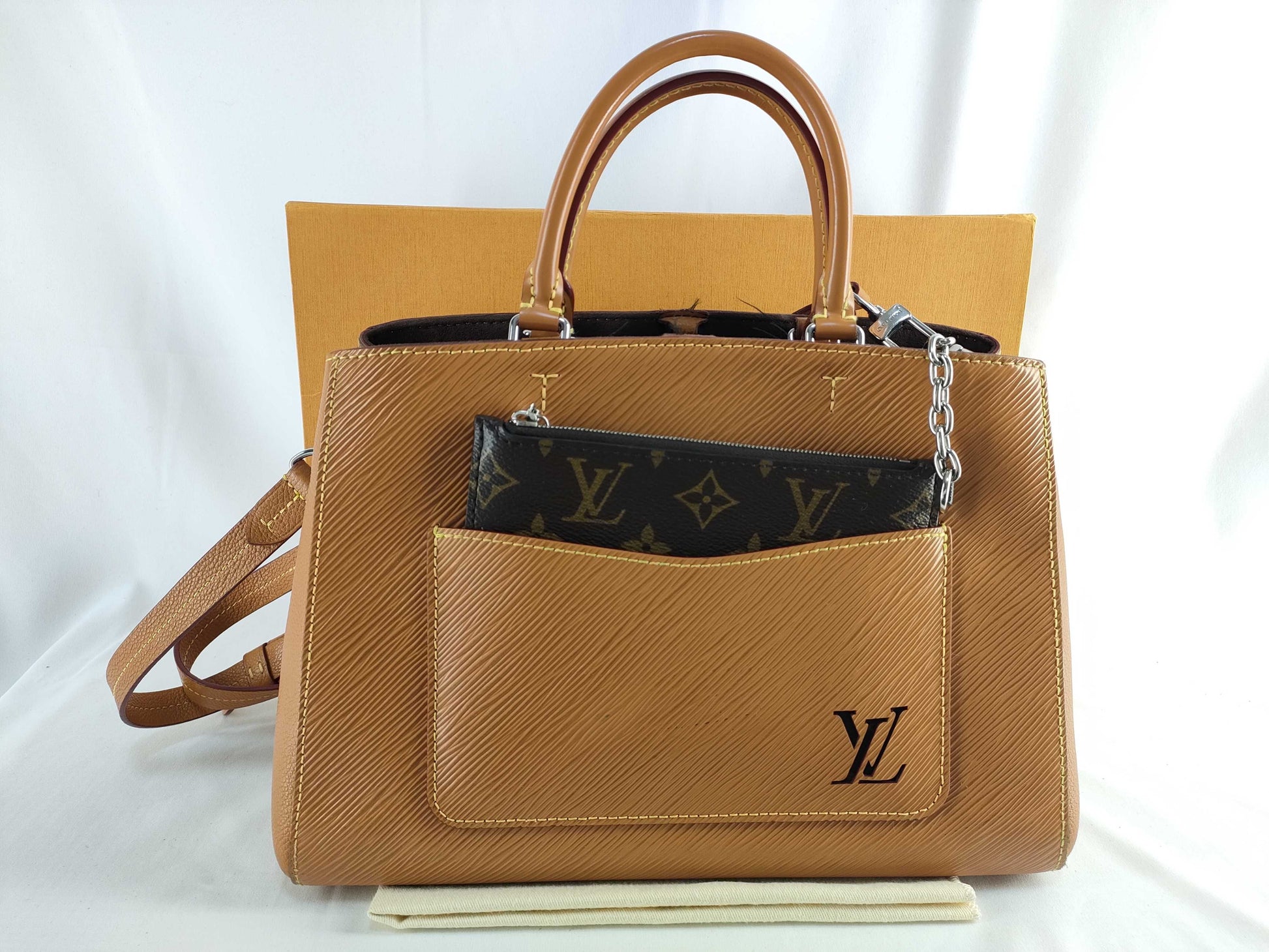 LOUIS VUITTON M59953 Epi Marel Tote MM Gold Miel M59953 RFID Enabled Handbag Tote Bag