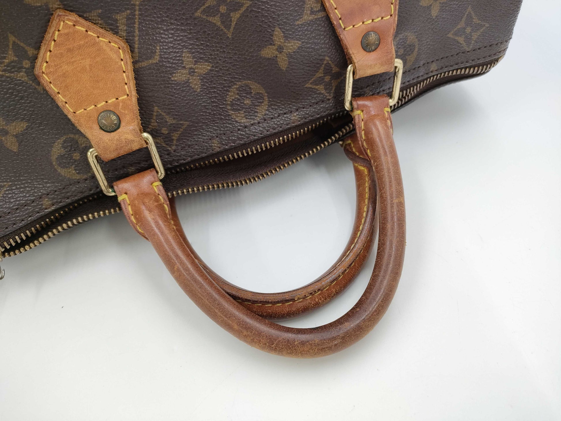 LOUIS VUITTON Monogram Speedy 30 Boston Bag