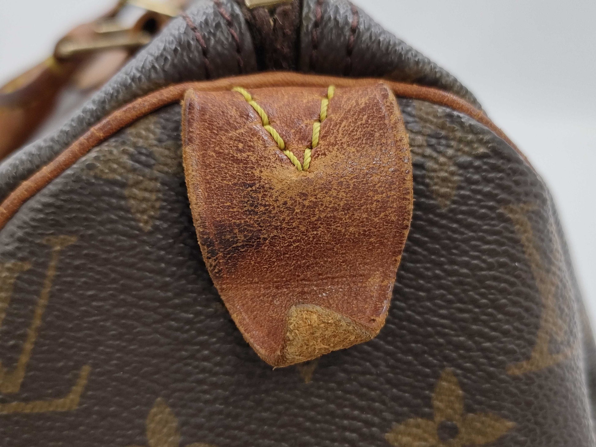 LOUIS VUITTON Monogram Speedy 30 Boston Bag