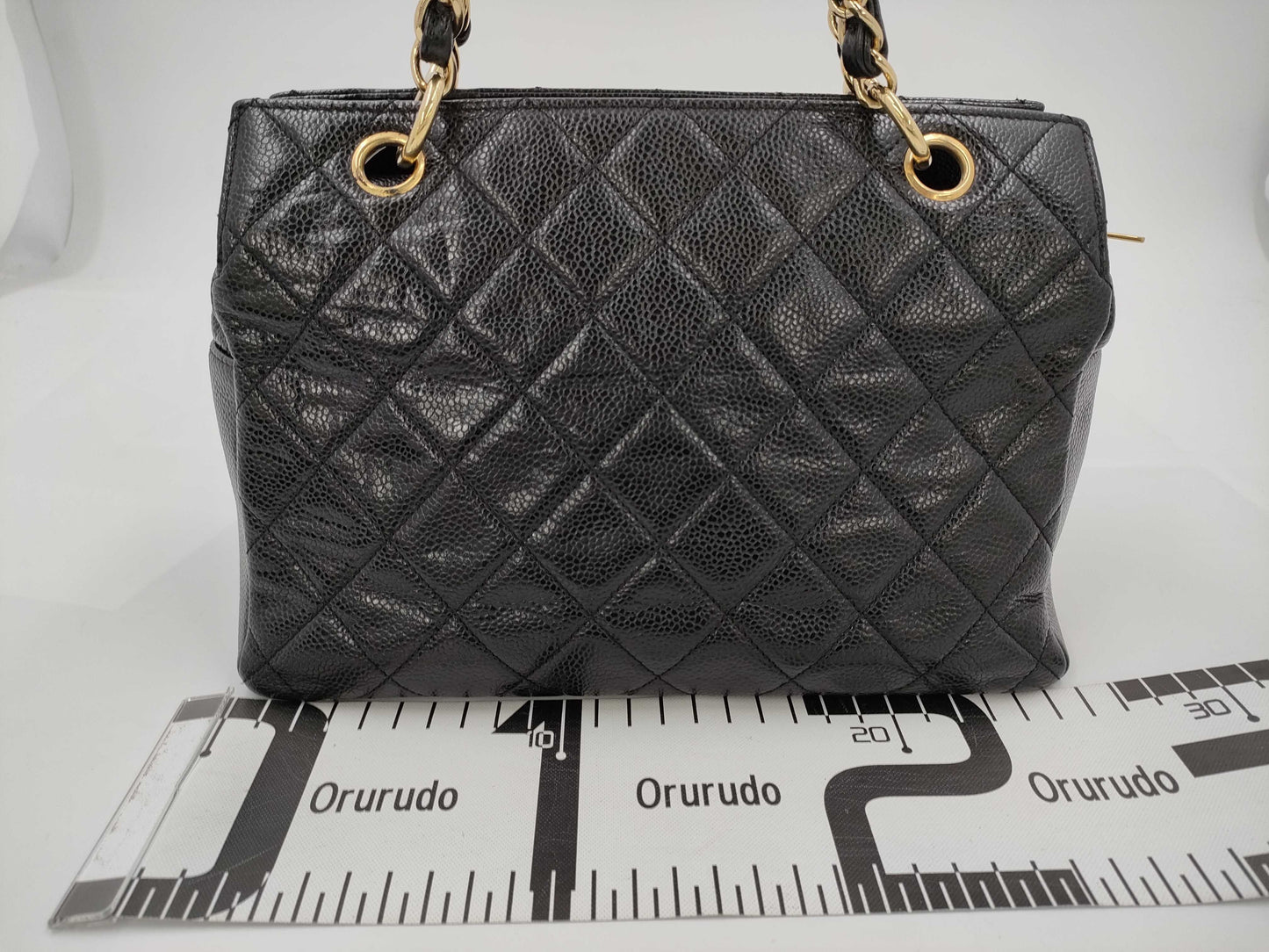 CHANEL Matelasse Caviar Skin Chain Shoulder Bag