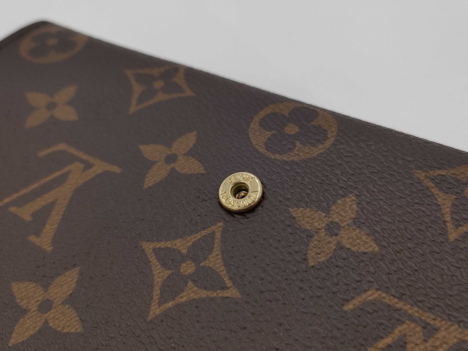 LOUIS VUITTON Louis Vuitton long wallet RFID responsive wallet