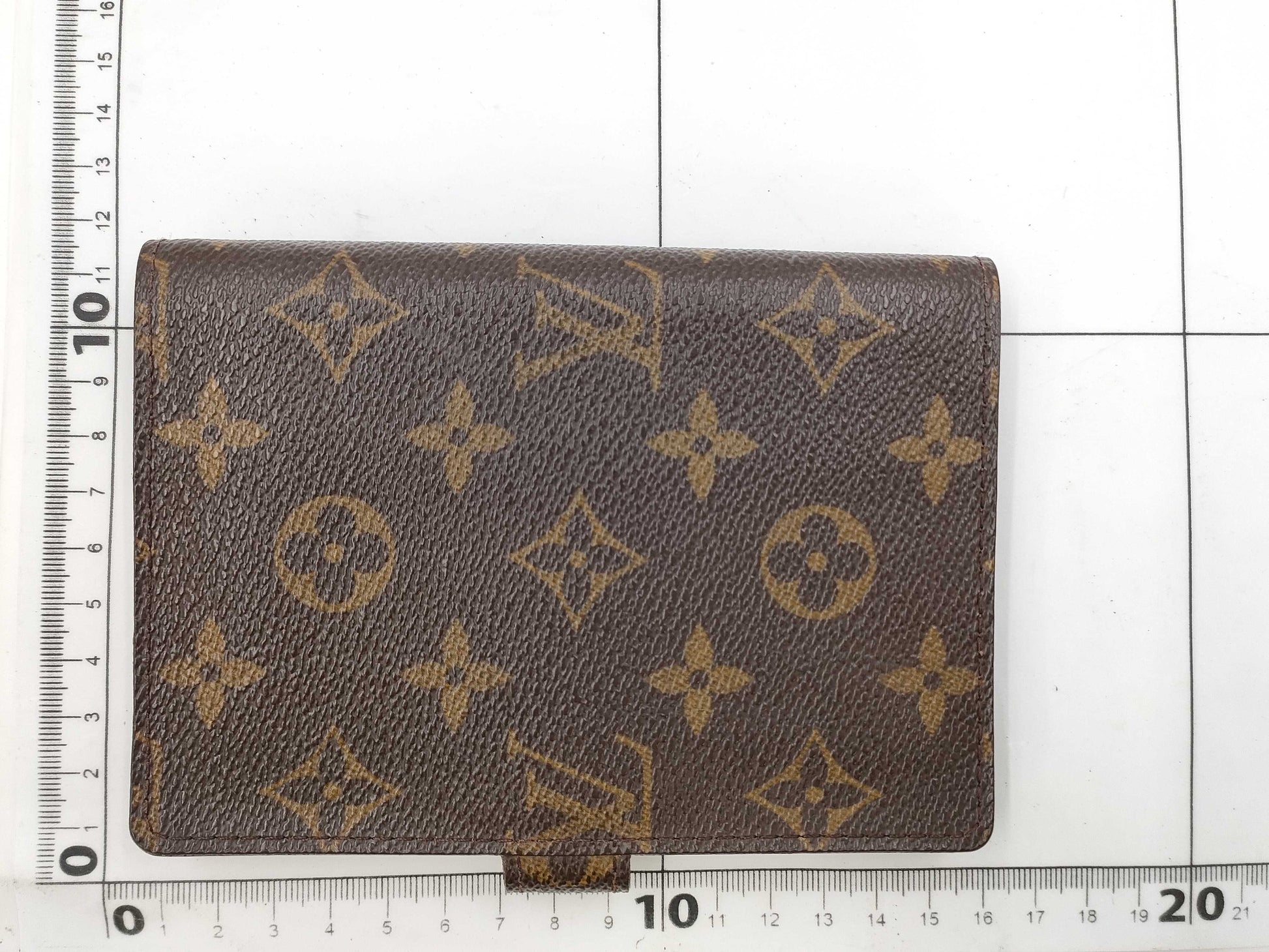 LOUIS VUITTON Monogram Agenda Planner Cover
