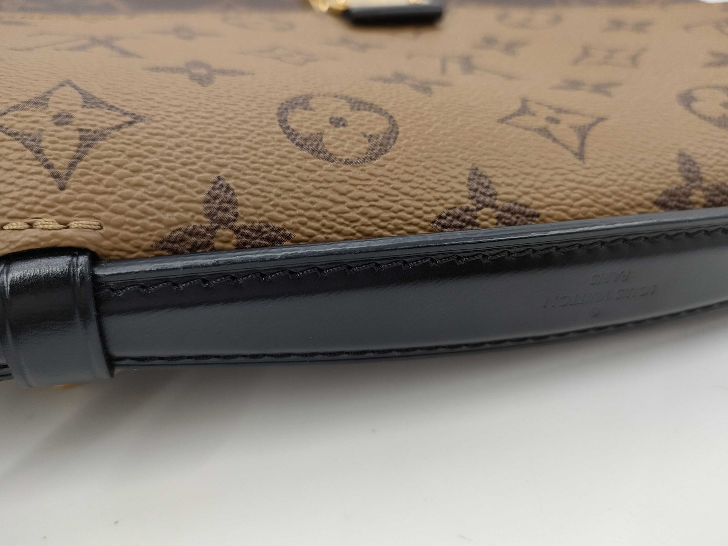 LOUIS VUITTON Louis Vuitton Message Shoulder Bag Shoulder Bag
