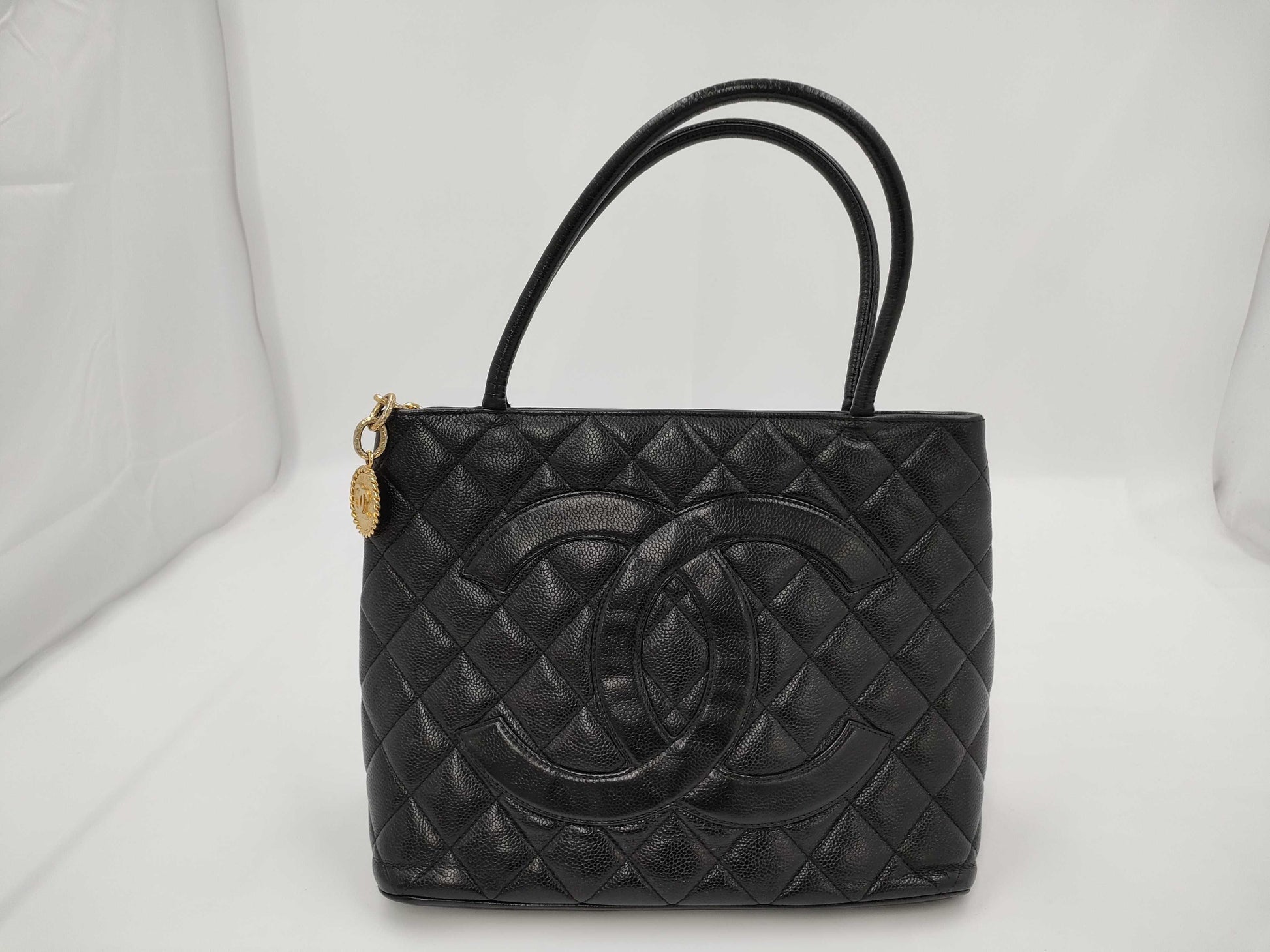 CHANEL Matelasse Handbag Tote Bag