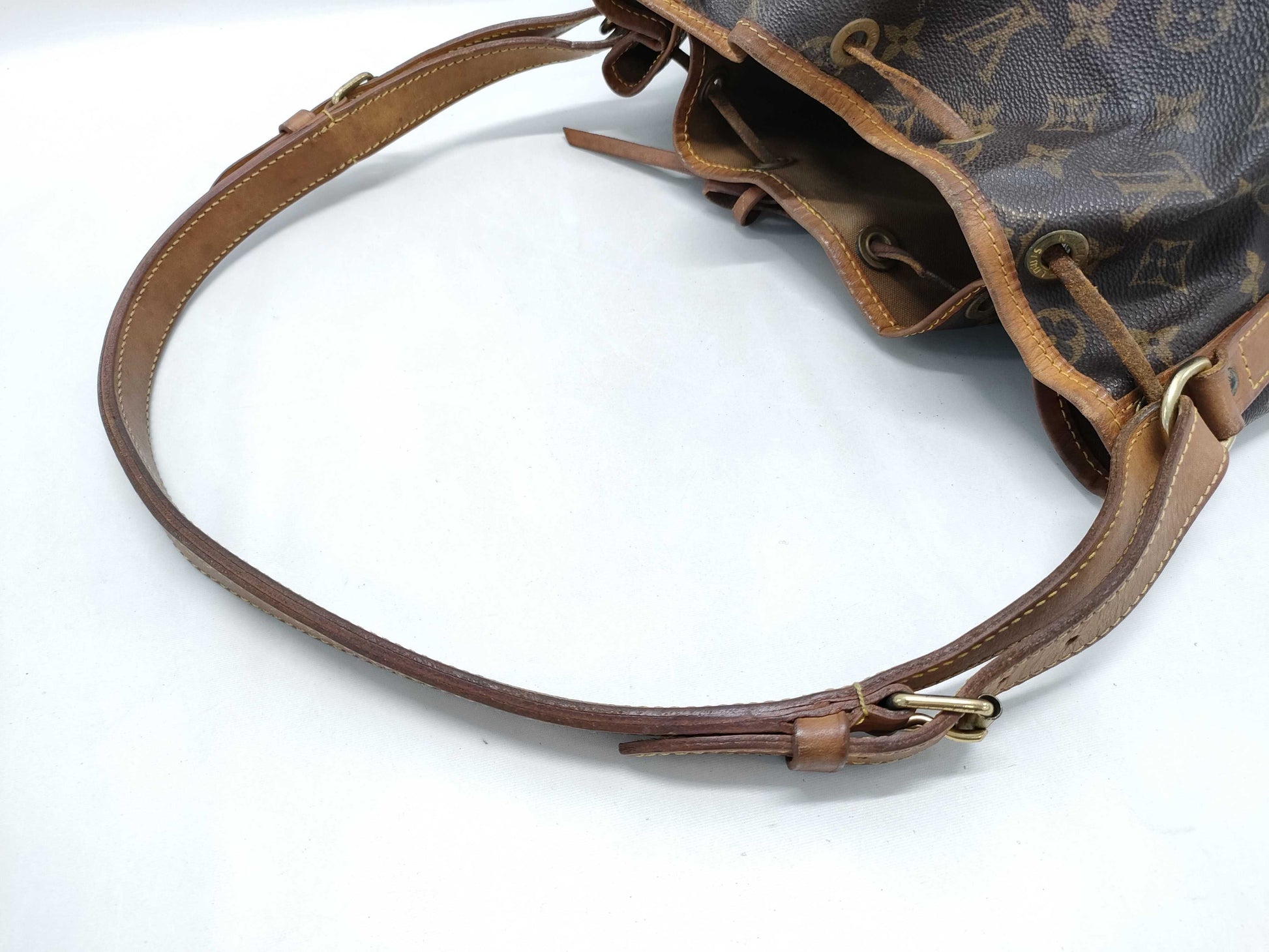 LOUIS VUITTON M42224 Monogram Noe Drawstring Shoulder Bag M42224 Shoulder Bag