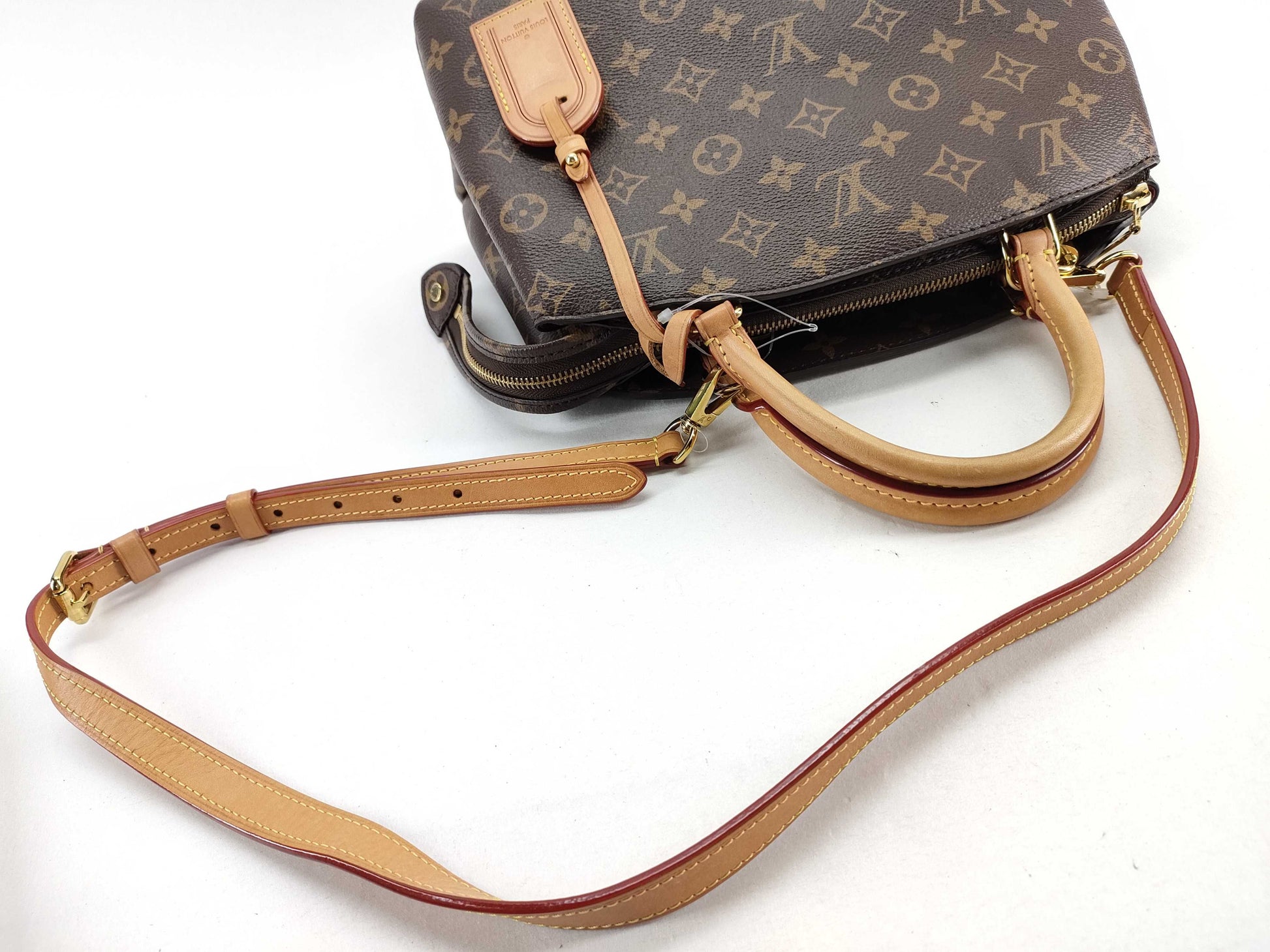 LOUIS VUITTON M45900 Monogram Louis Vuitton Montaigne Tote Bag