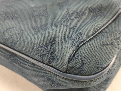 LOUIS VUITTON M44741 Louis Vuitton Outdoor/Camping Shoulder Bag/Second Bag