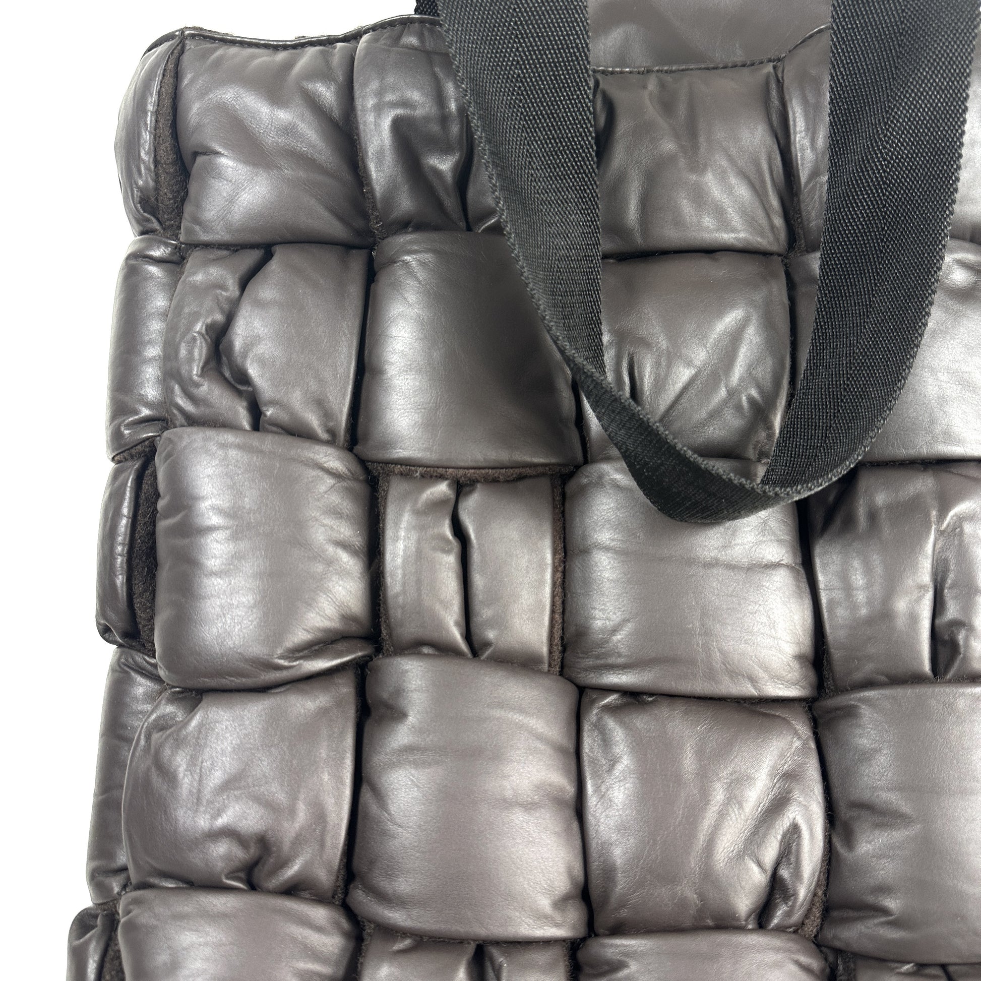 BOTTEGA VENETA Padded Tech Quilted Cassette The Arco Tote Bag Maxi Intrecciato Black Tote Bag