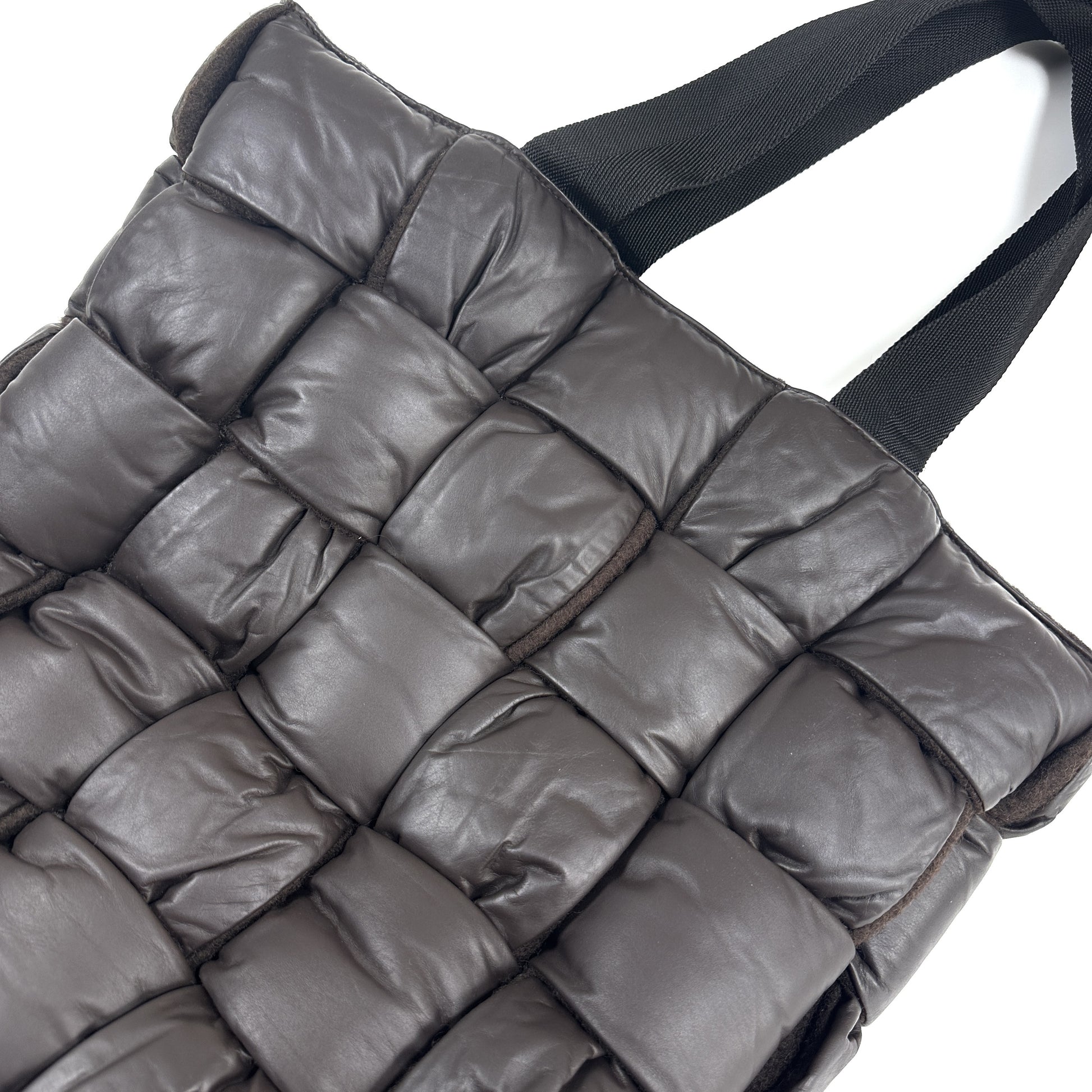 BOTTEGA VENETA Padded Tech Quilted Cassette The Arco Tote Bag Maxi Intrecciato Black Tote Bag