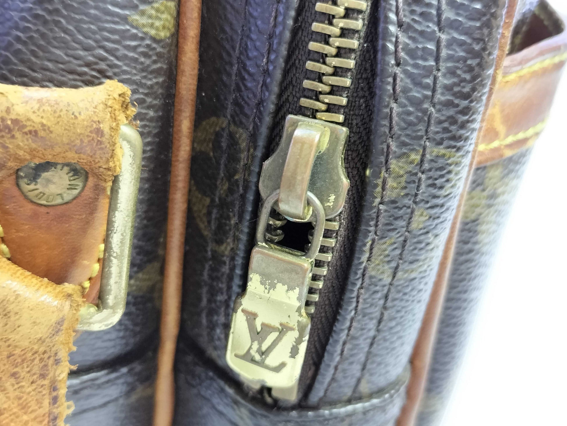 LOUIS VUITTON Monogram PH-Louis Vuitton Monogram Reporter Shoulder Bag 26cm