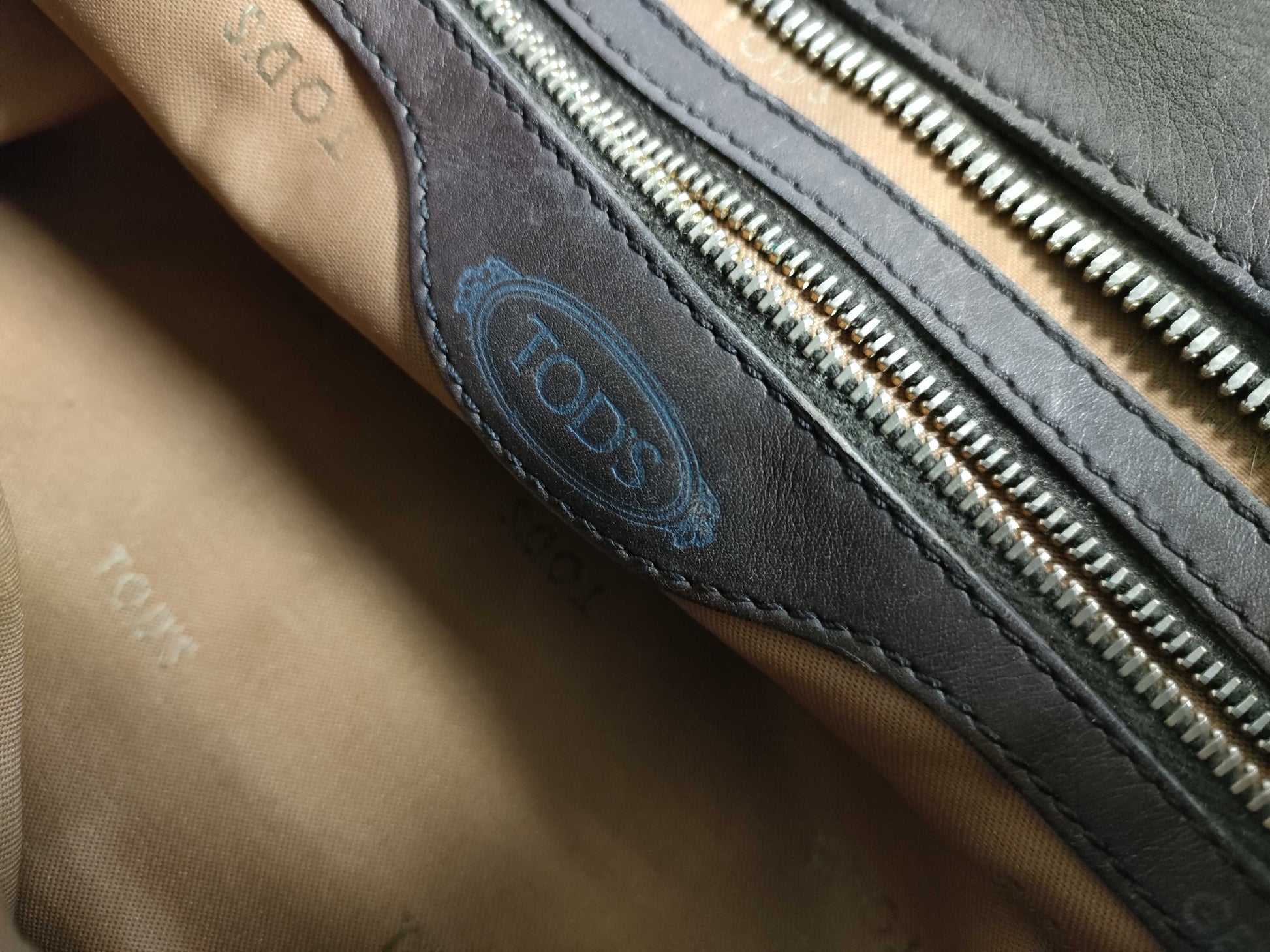 TOD'S SG-Tods leather tote brown tote bag
