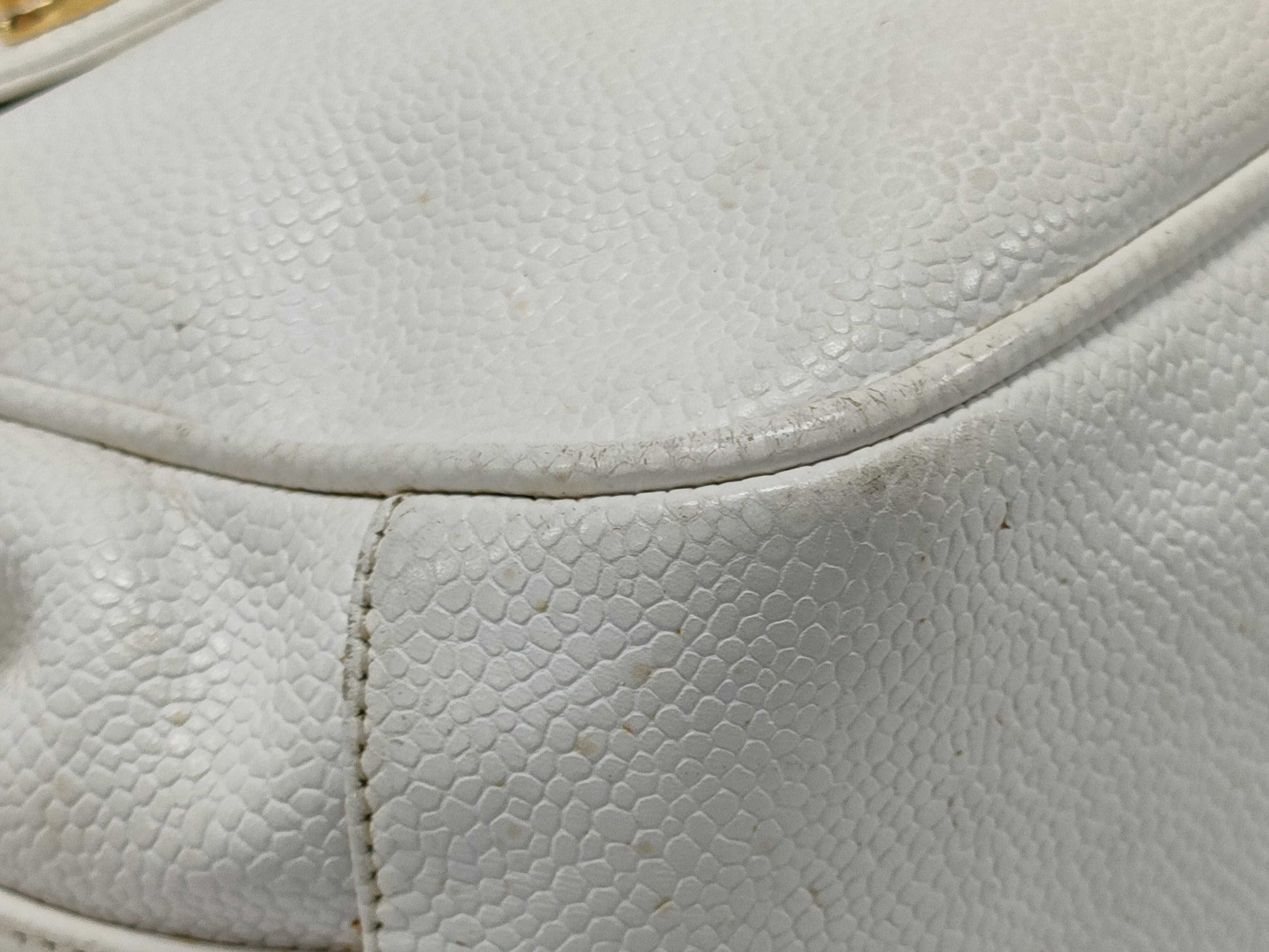 LOUIS VUITTON Chain Shoulder Bag/White Caviar Shoulder Bag