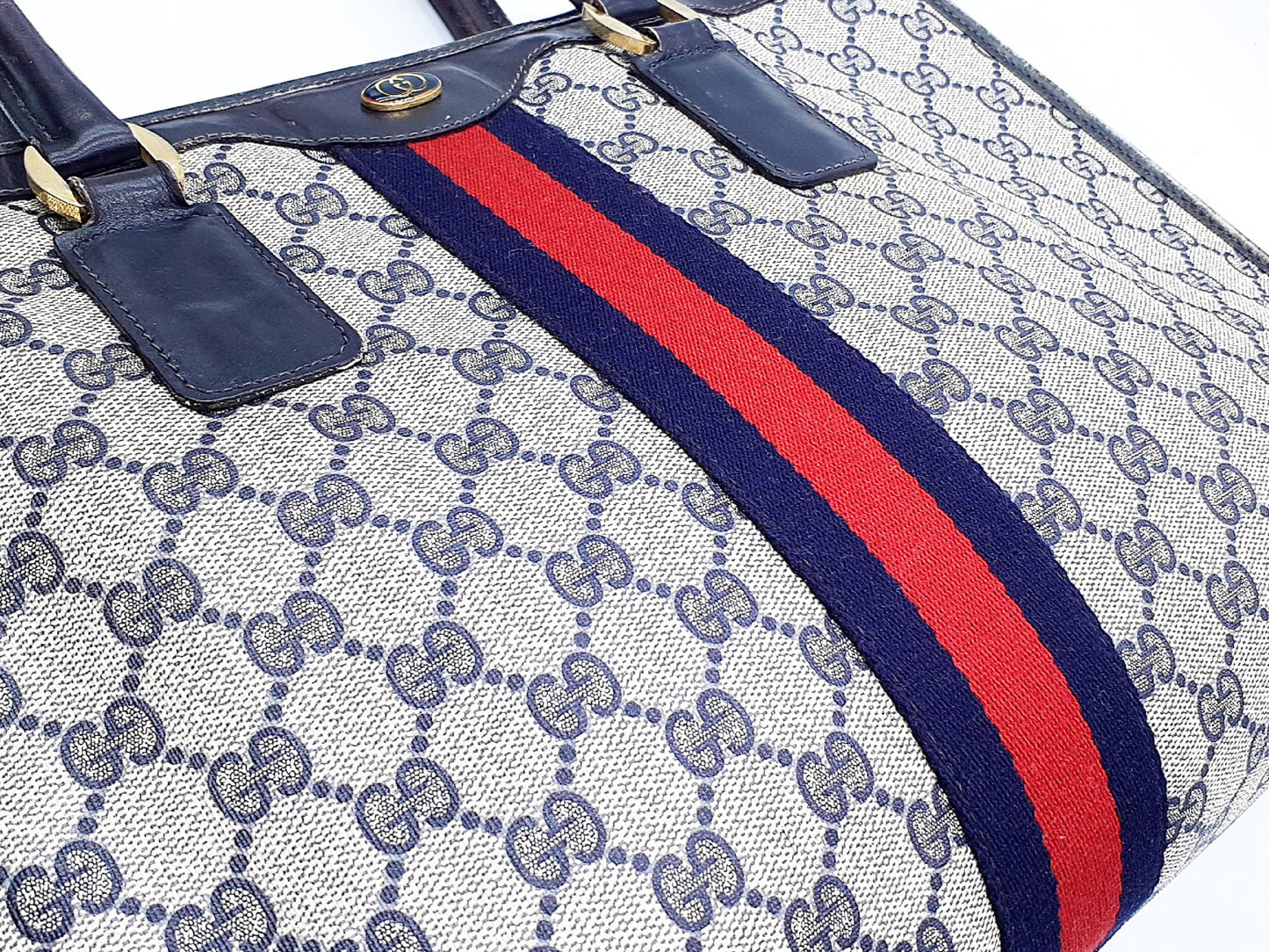 GUCCI GG Supreme Sherry Line Leather Handbag