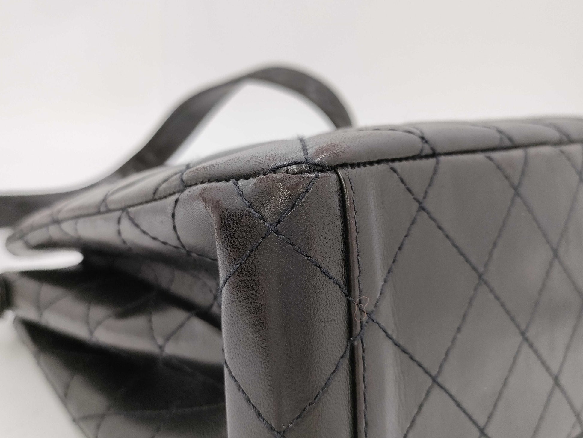 CHANEL Matelasse Shoulder Double-Face Shoulder Bag