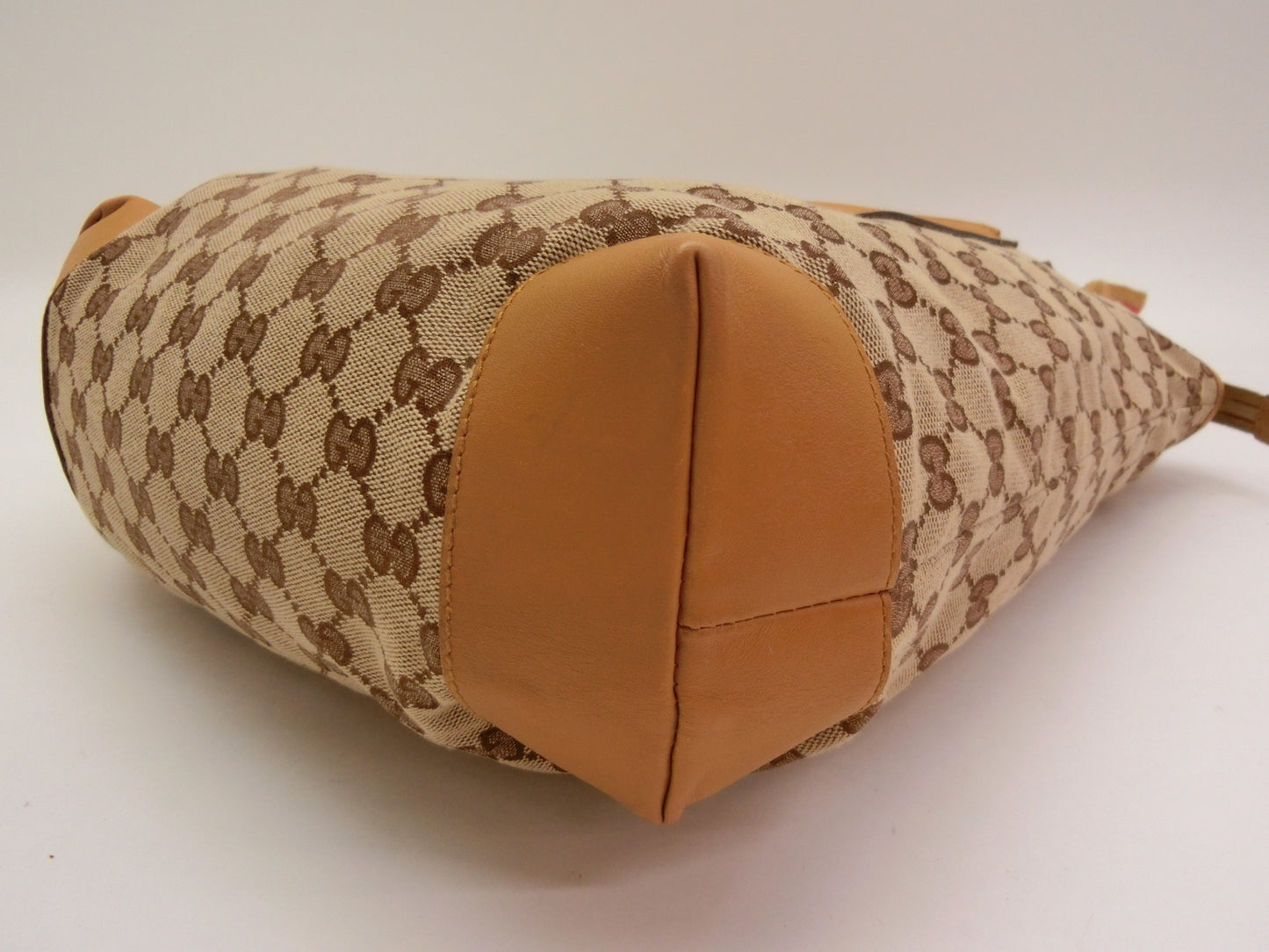 GUCCI GG Canvas Sherry Shoulder Bag