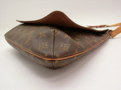 LOUIS VUITTON Monogram Musette Shoulder Bag