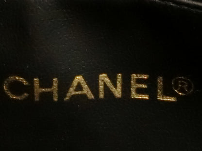 CHANEL Turnlock Leather Shoulder Bag