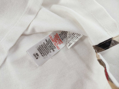 BURBERRY 5 pieces of Burberry clothing and other apparel