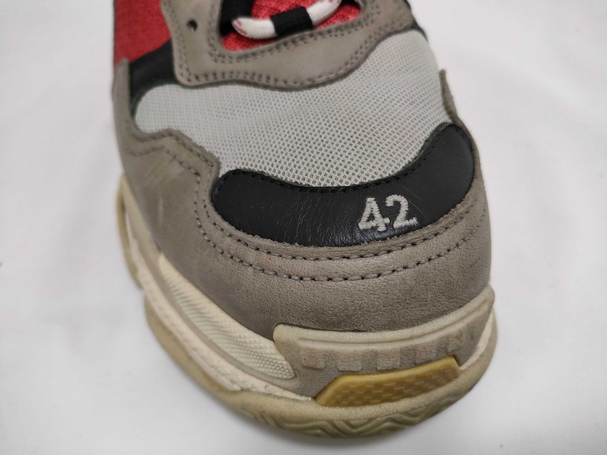 BALENCIAGA BALENCIAGA Triple S Sneakers