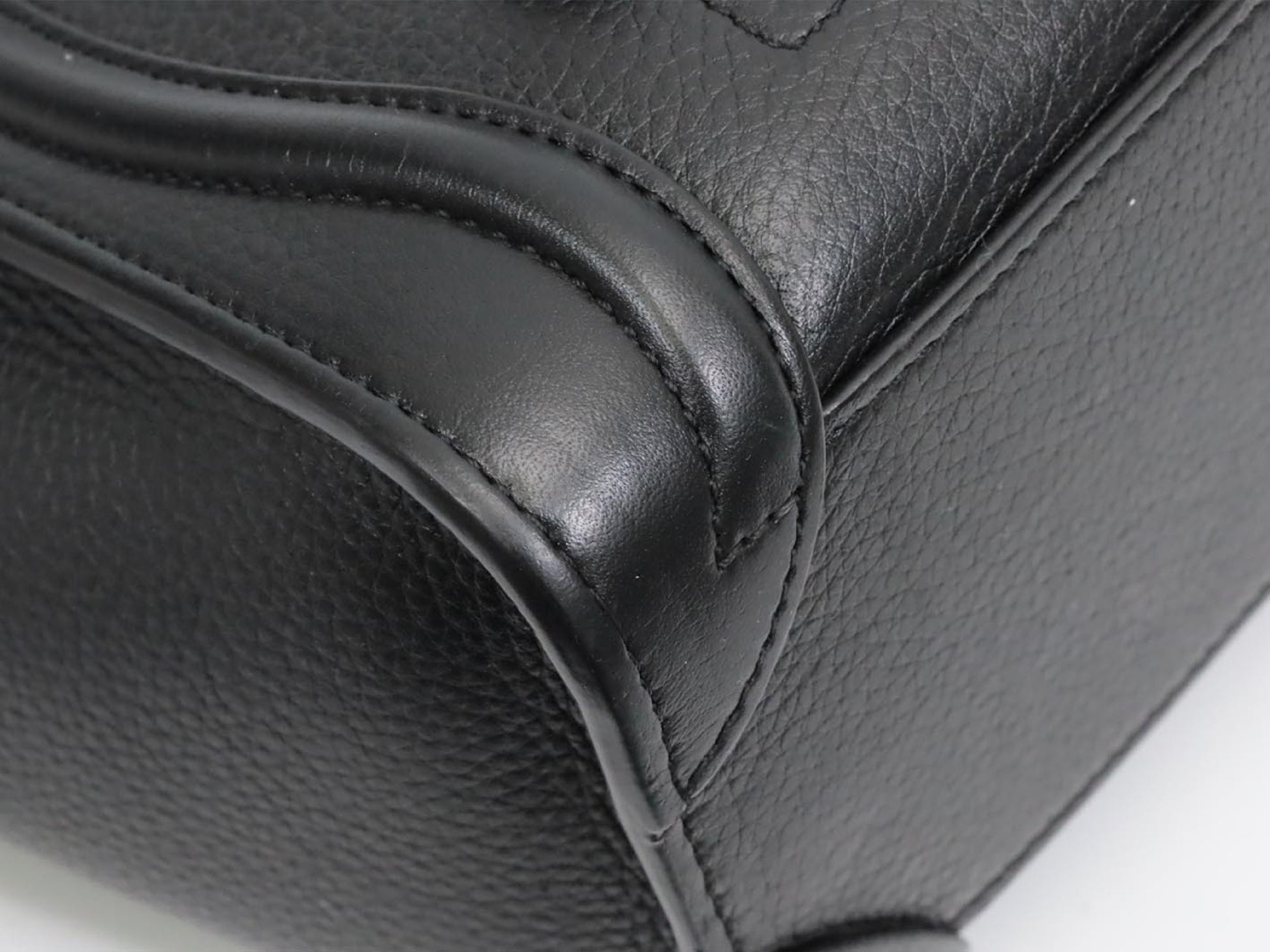 CELINE Luggage Nano Shopper Black Shoulder Bag