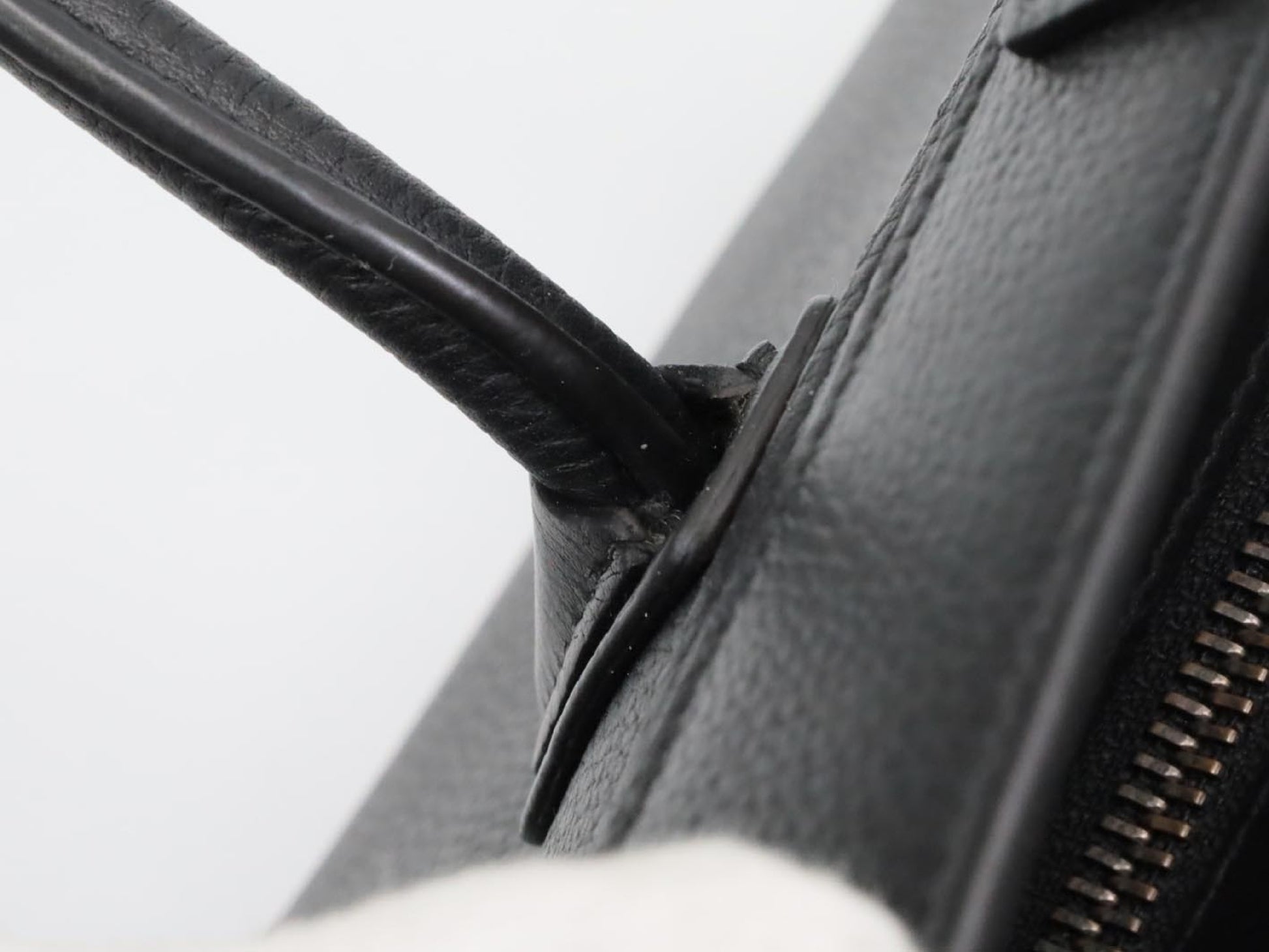 CELINE Luggage Nano Shopper Black Shoulder Bag