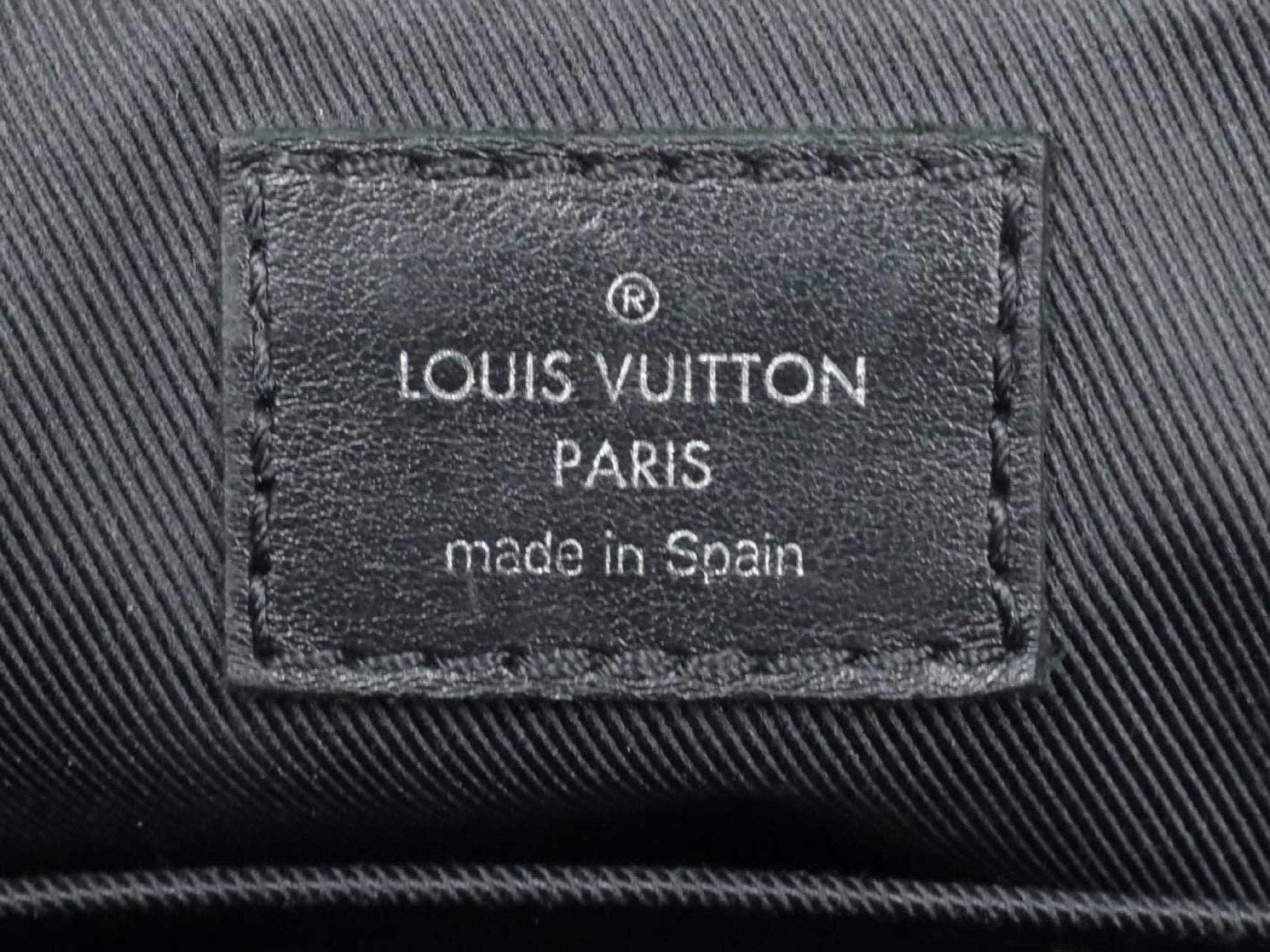 LOUIS VUITTON M46255 Eclipse District PM NV3 RFID Shoulder Bag