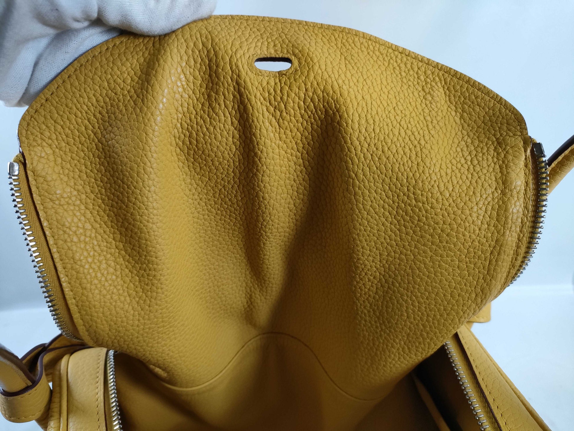 HERMES Lindy 34 Handbag
