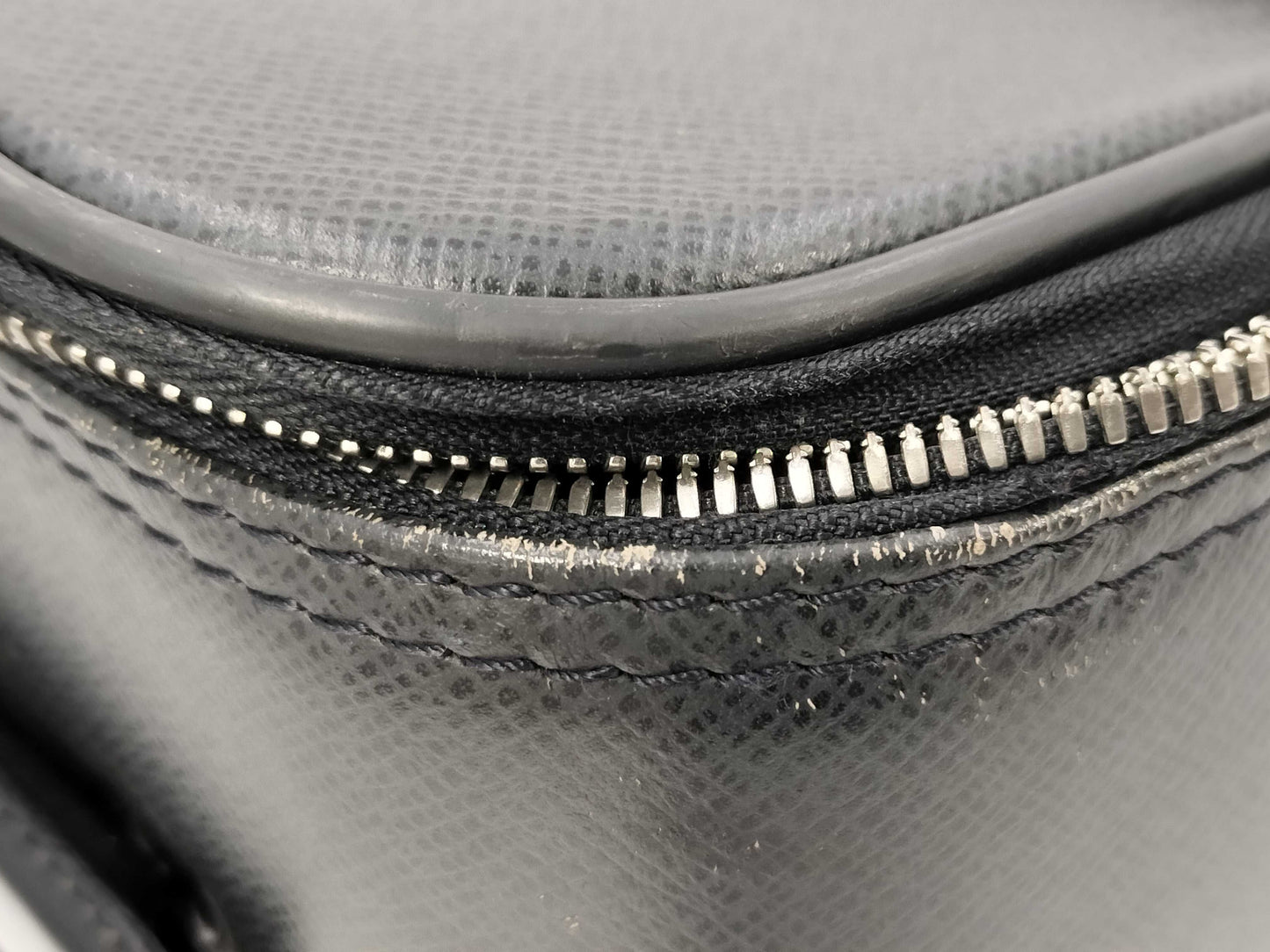 LOUIS VUITTON Pegasus 45 Taiga LV M23302 Carry Bag