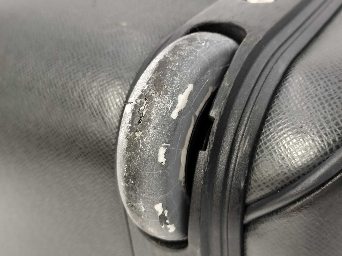 LOUIS VUITTON Pegasus 45 Taiga LV M23302 Carry Bag