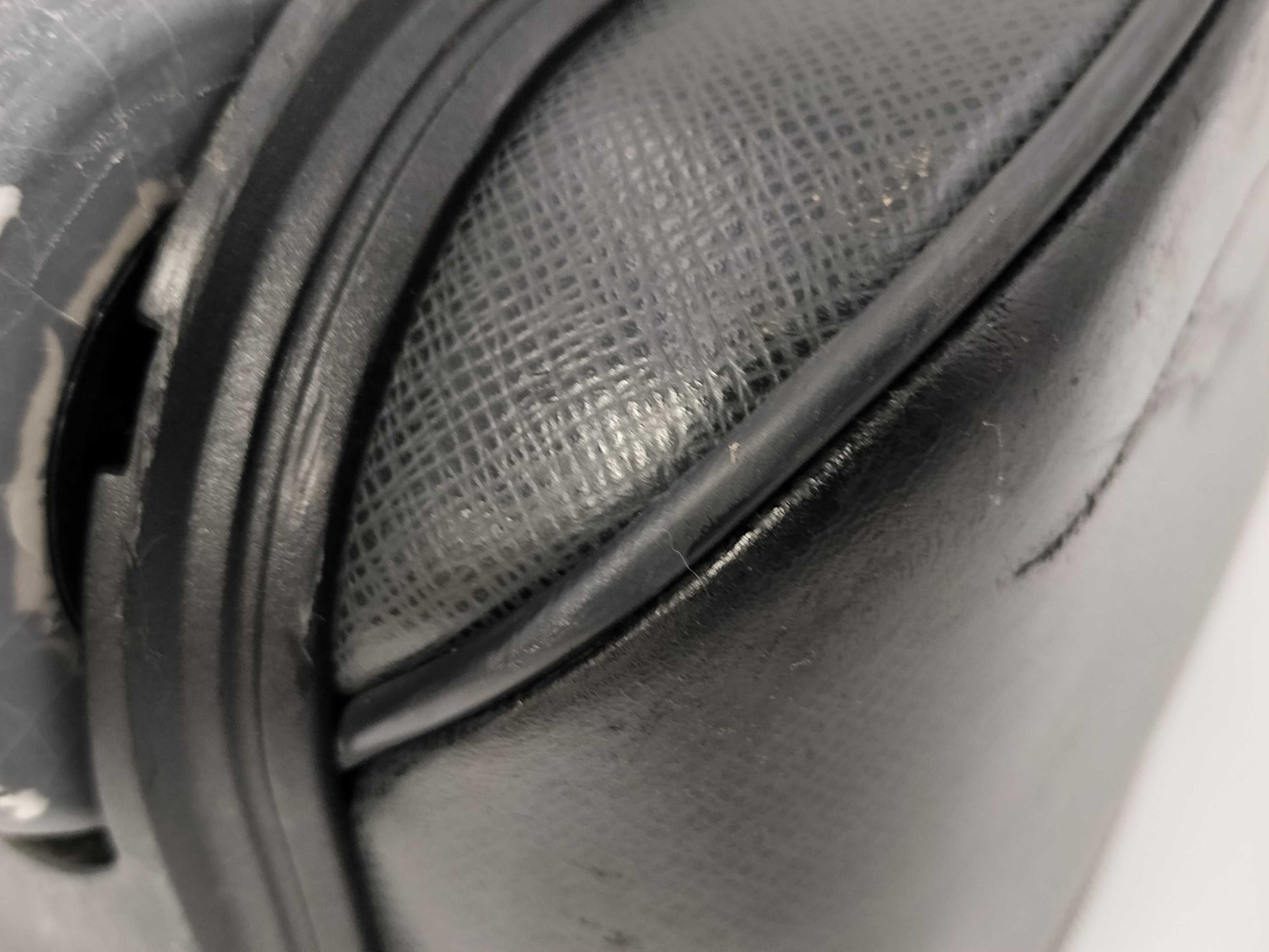 LOUIS VUITTON Pegasus 45 Taiga LV M23302 Carry Bag