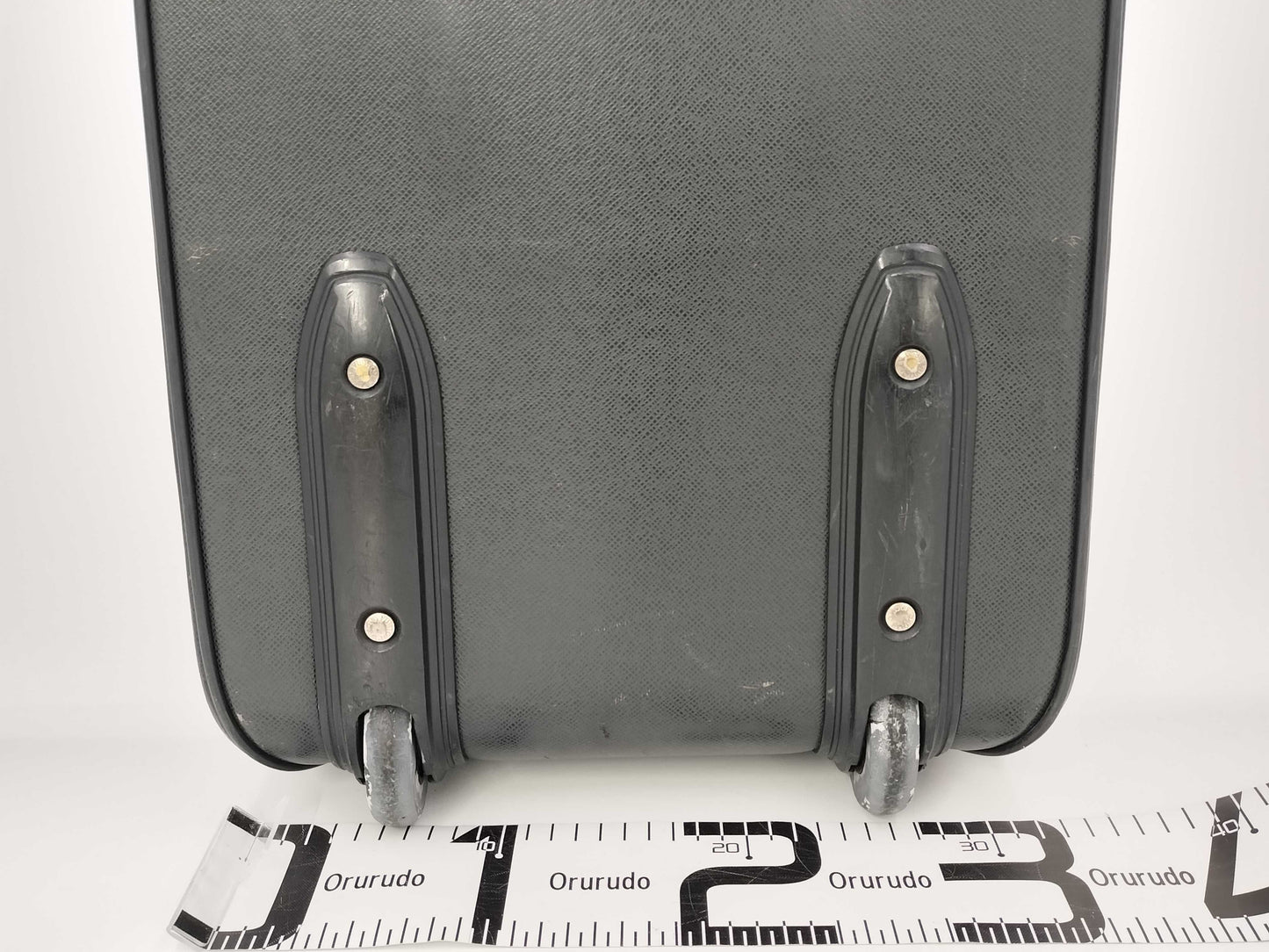 LOUIS VUITTON Pegasus 45 Taiga LV M23302 Carry Bag