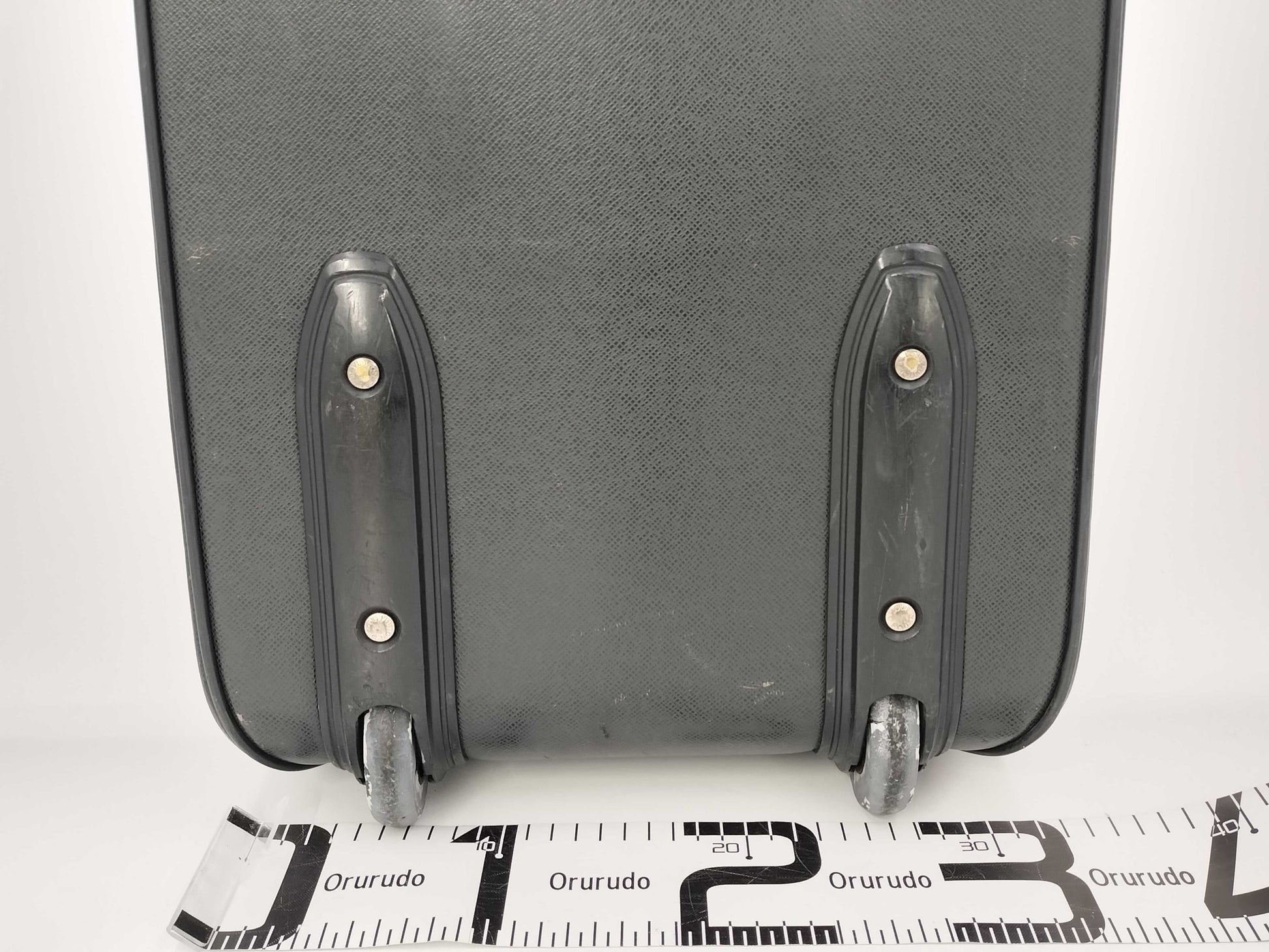LOUIS VUITTON Pegasus 45 Taiga LV M23302 Carry Bag