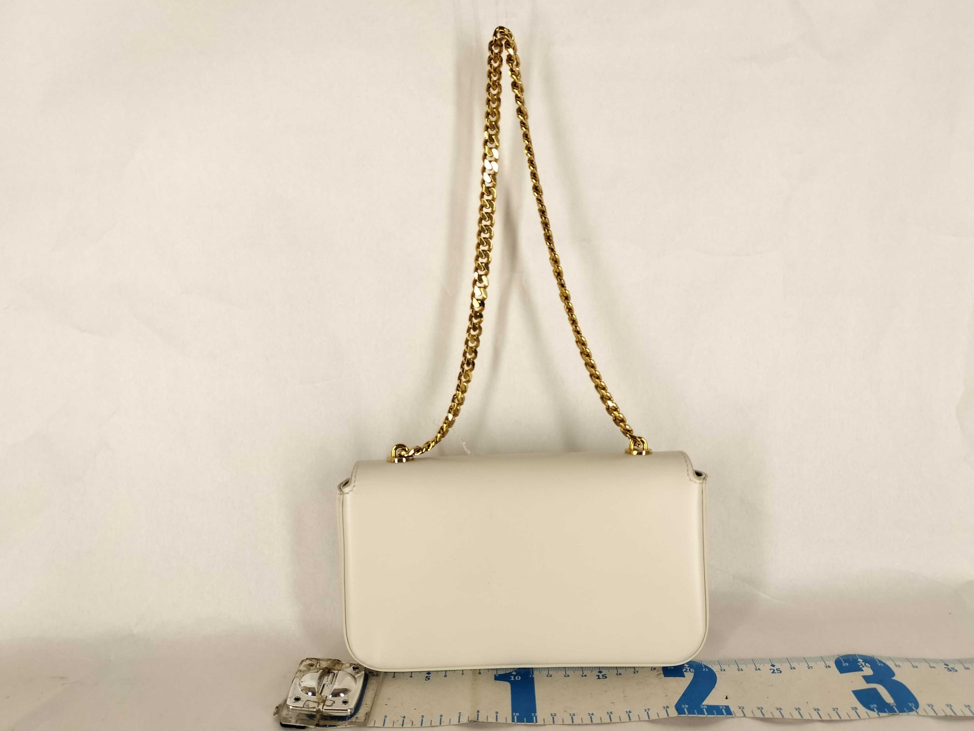 CELINE Triomphe Cuir Chain Shoulder Bag White