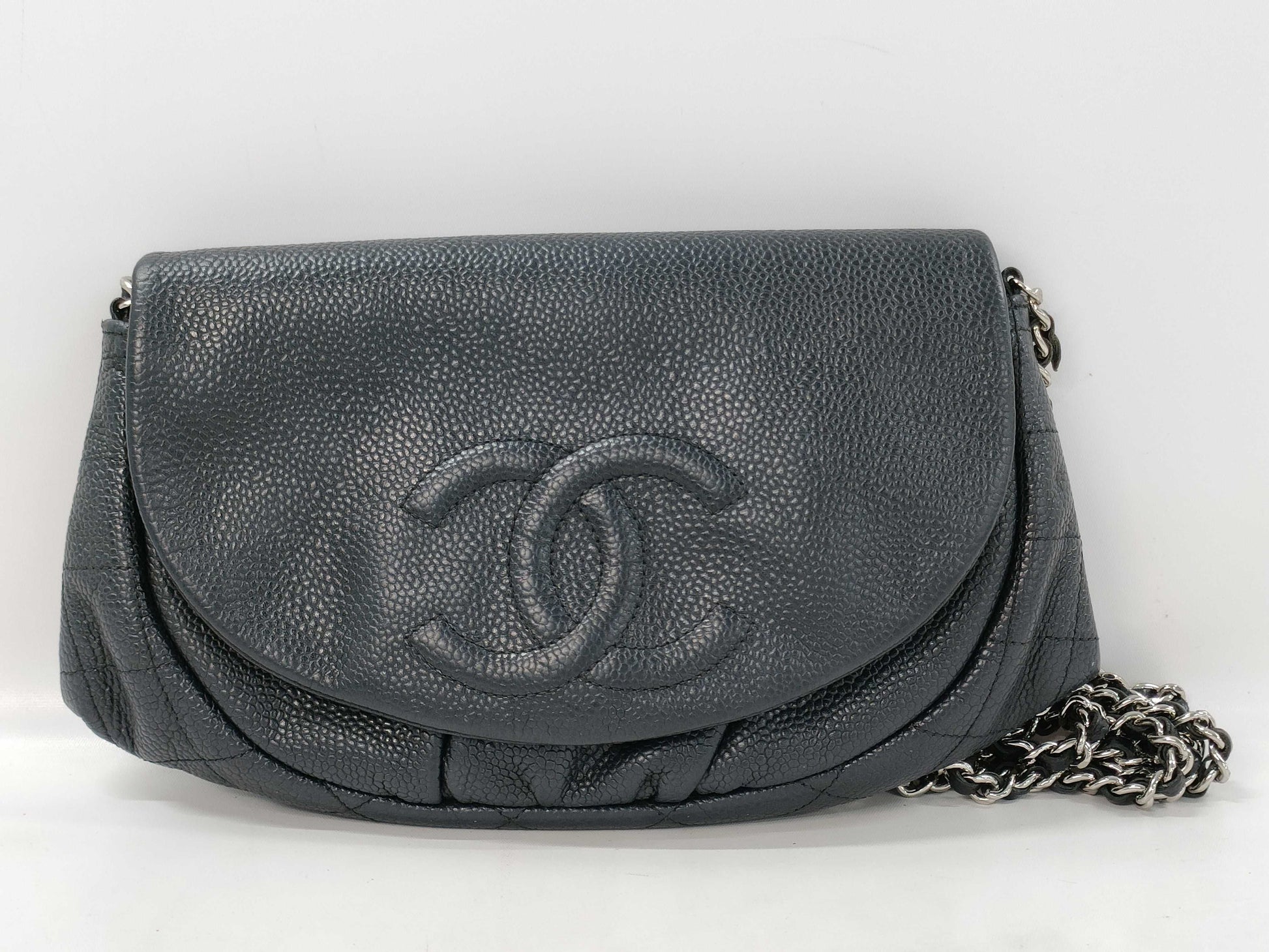 CHANEL Chain Wallet in Caviar Skin, Black, 15667711 Shoulder Bag
