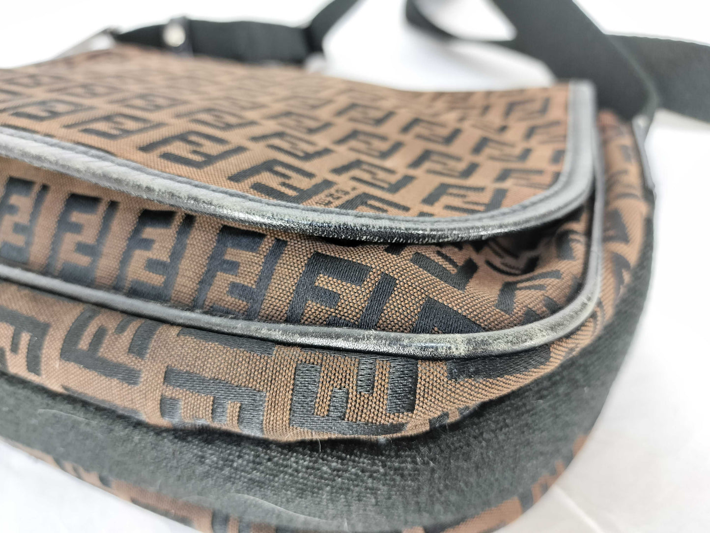 FENDI Zucchino shoulder bag with Zucca pattern