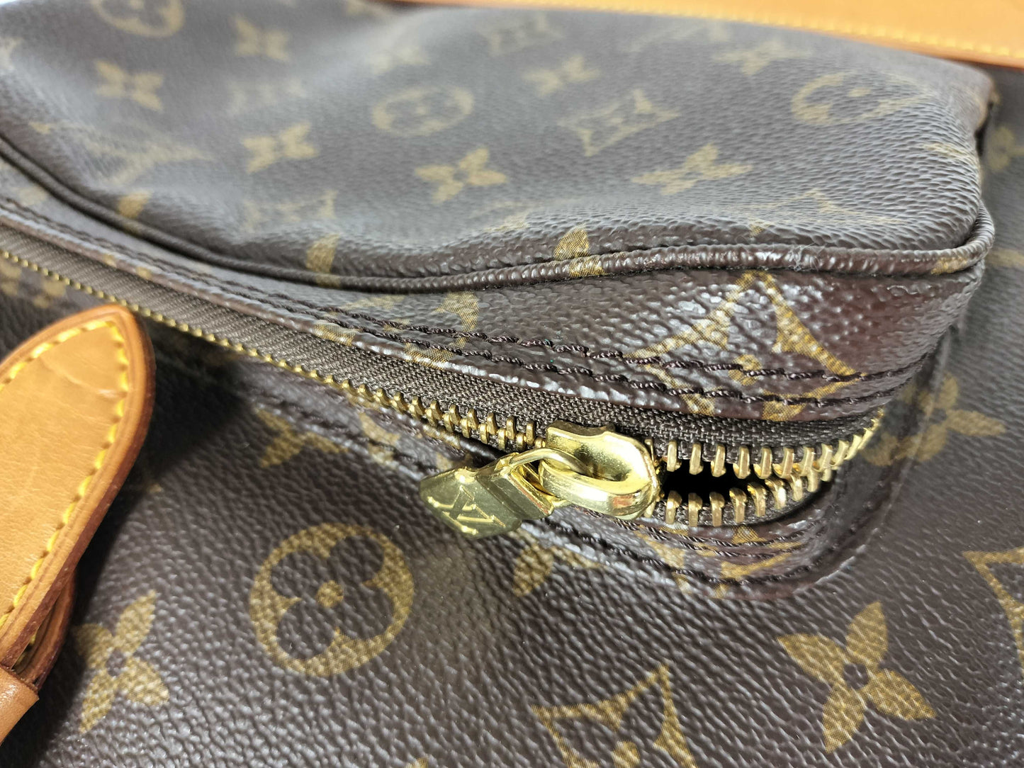 LOUIS VUITTON Monogram Louis Vuitton Montsouris GM Backpack