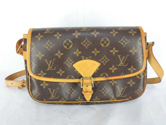 LOUIS VUITTON M42250 Monogram Louis Vuitton Sologne/M42250/SL00 13 Shoulder Bag