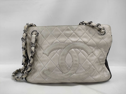 CHANEL Coco Matelasse Chain Shoulder Bag